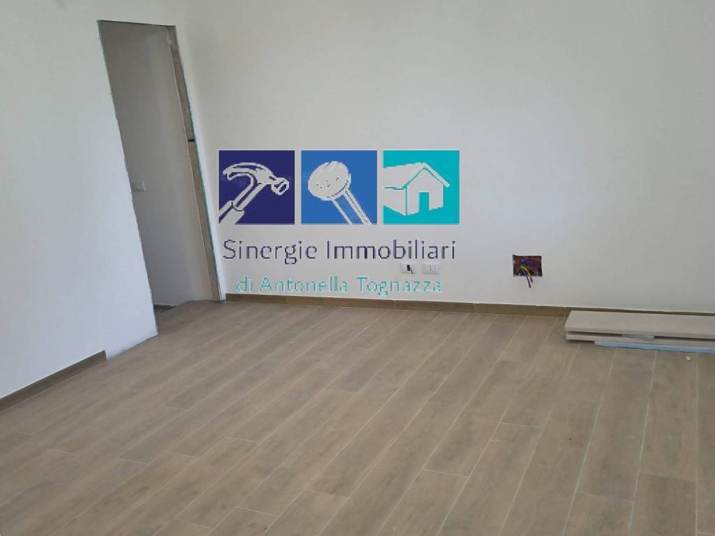 appartamento in vendita ad Ancona in zona Posatora