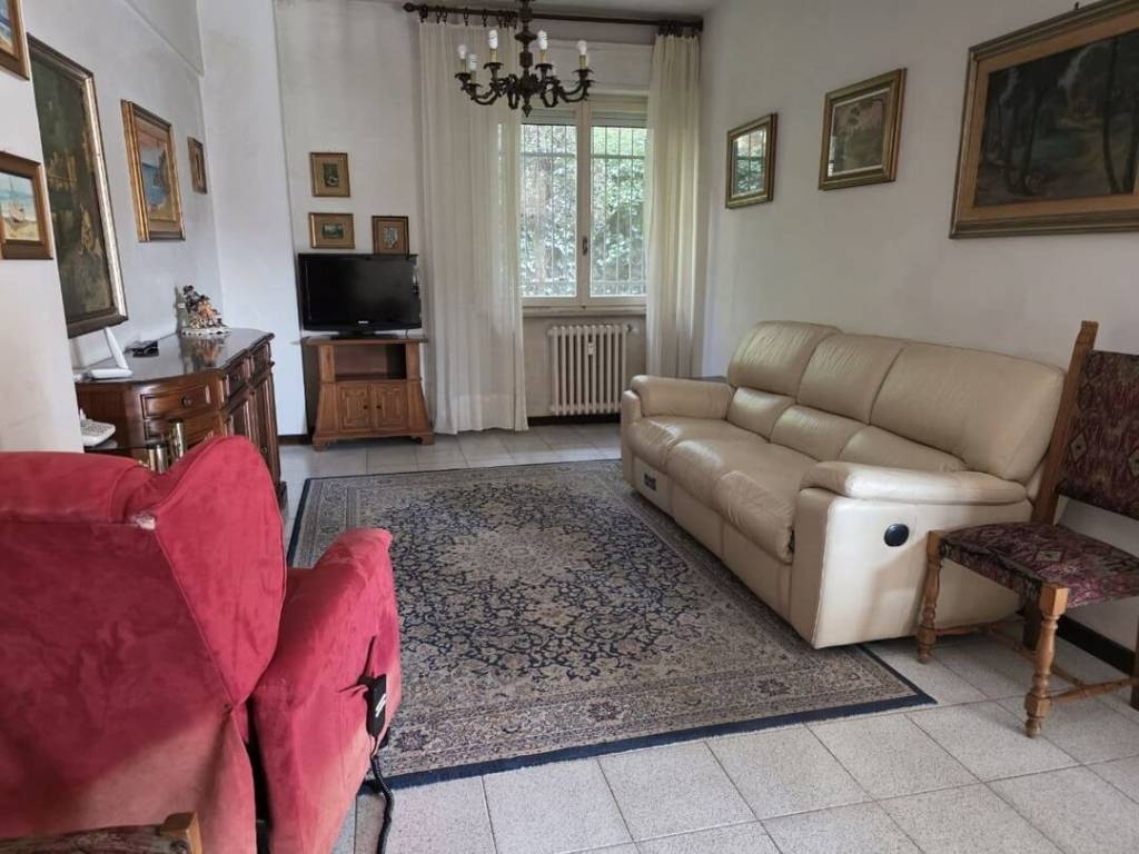 appartamento in vendita ad Ancona in zona Piano San Lazzaro