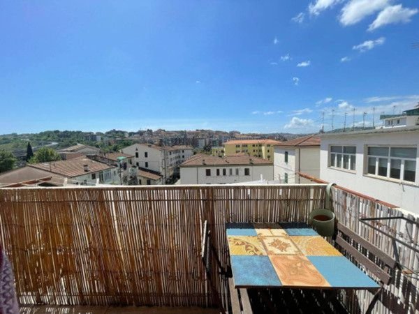 appartamento in vendita ad Ancona in zona Piano San Lazzaro