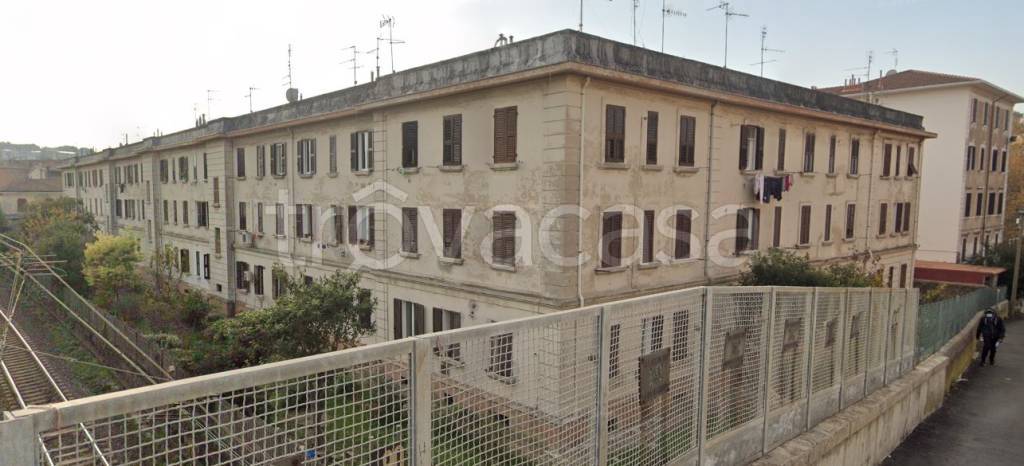 appartamento in vendita ad Ancona in zona Piano San Lazzaro