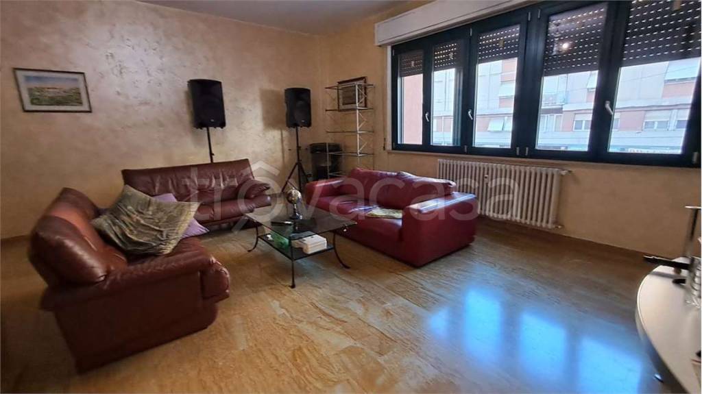 appartamento in vendita ad Ancona in zona Piano San Lazzaro
