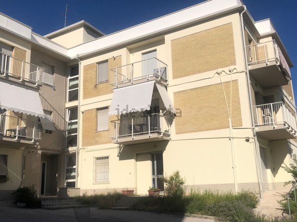 appartamento in vendita ad Ancona in zona Torrette