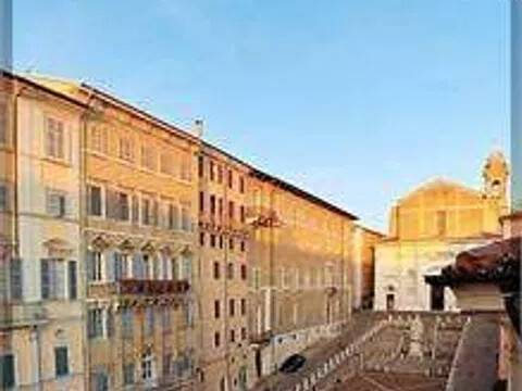 appartamento in vendita ad Ancona in zona Centro Storico