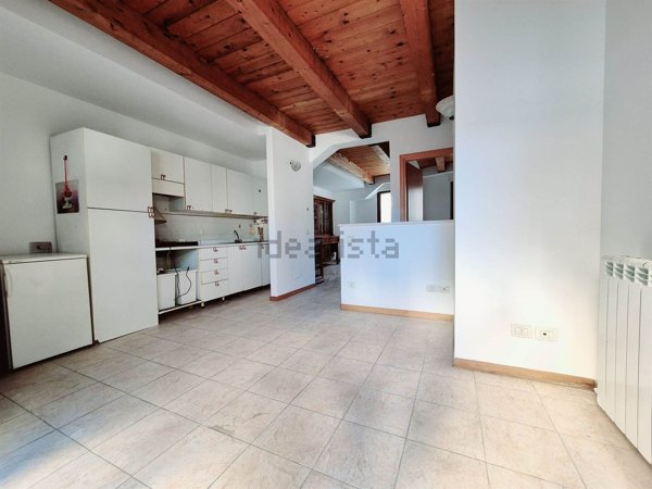 appartamento in vendita ad Ancona in zona Piano San Lazzaro