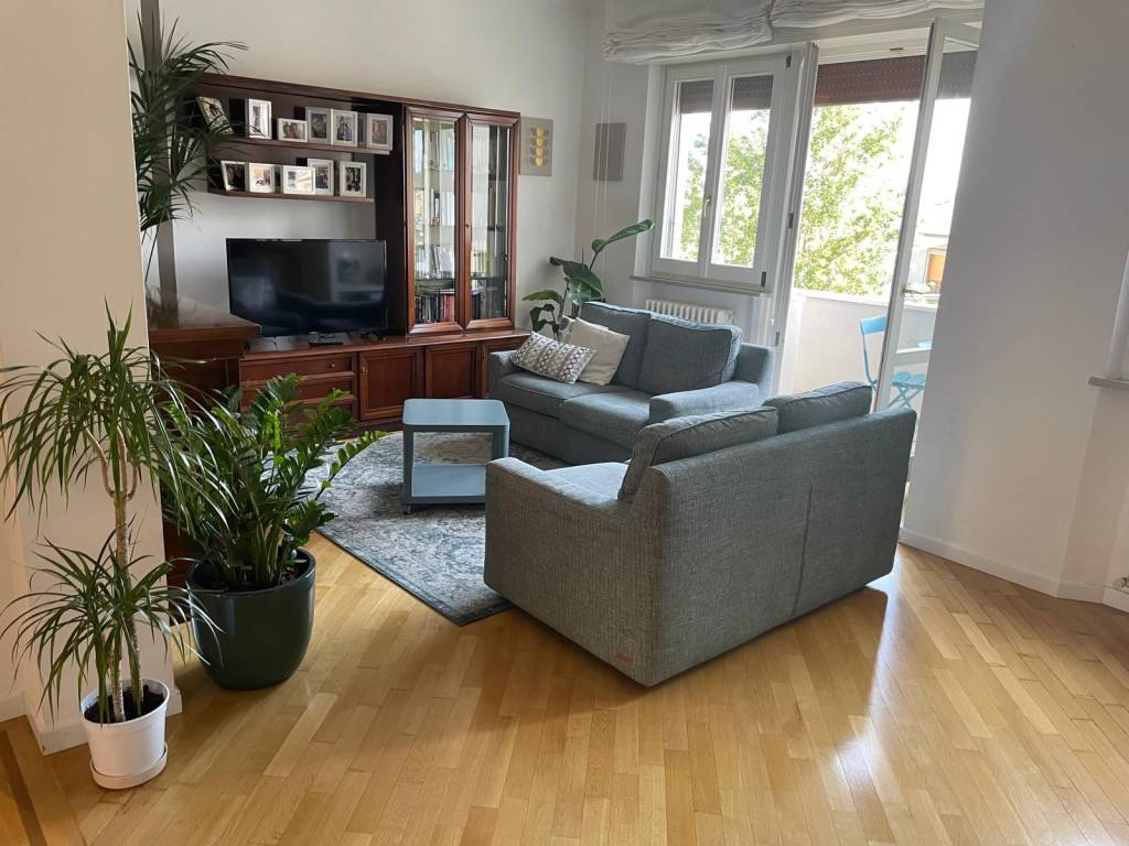 appartamento in vendita ad Ancona in zona Piano San Lazzaro