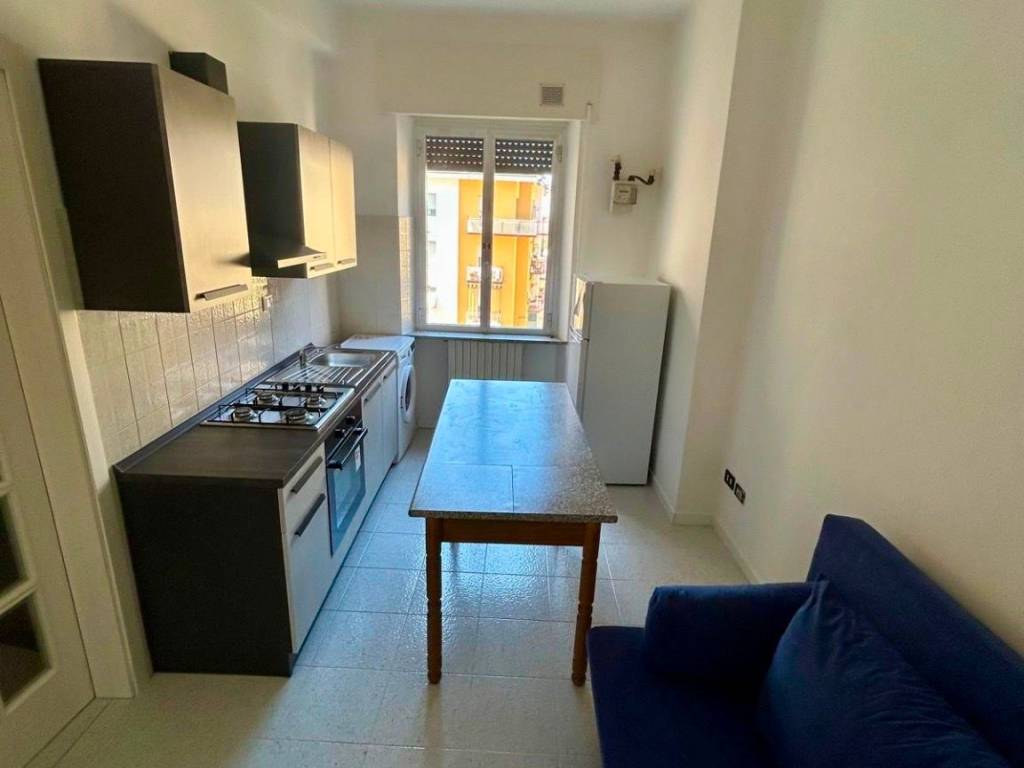 appartamento in vendita ad Ancona in zona Piano San Lazzaro