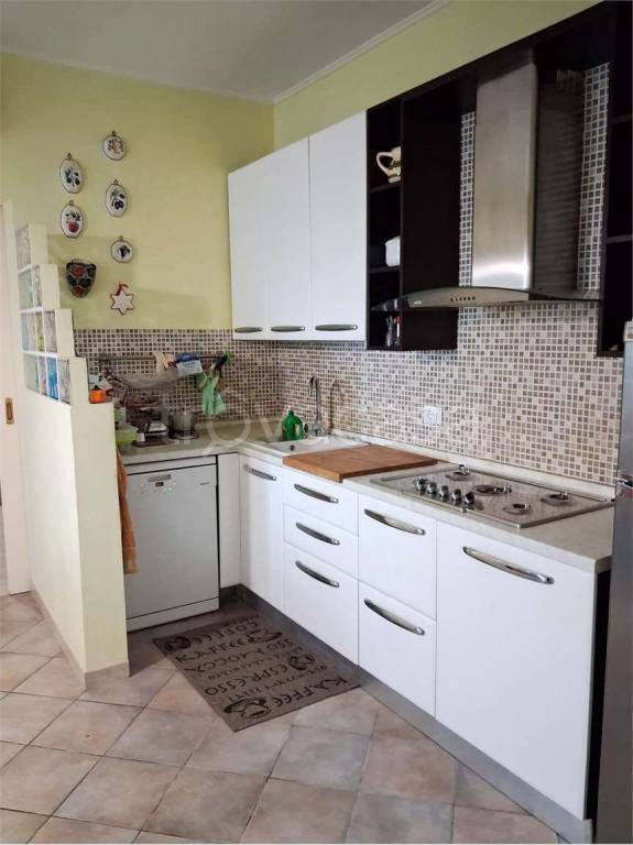 casa indipendente in vendita ad Ancona in zona Baraccola