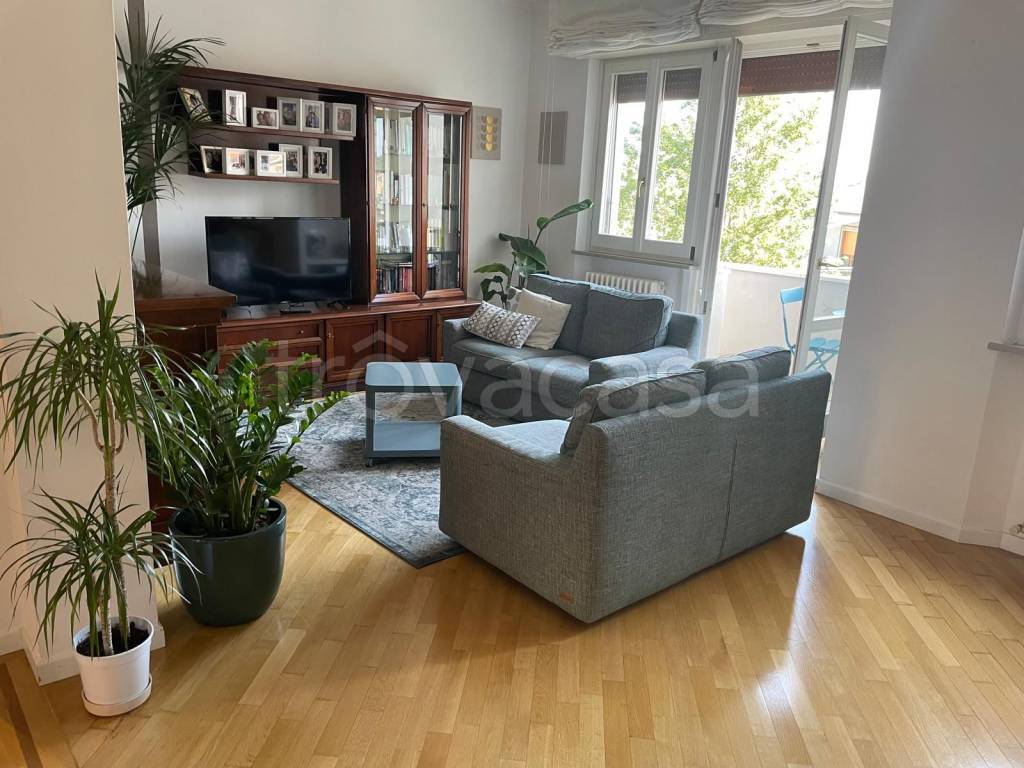 appartamento in vendita ad Ancona in zona Borgo Rodi