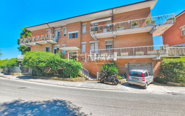 appartamento in vendita ad Ancona in zona Montirozzo