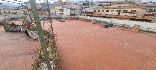 appartamento in vendita ad Ancona in zona Vallemiano