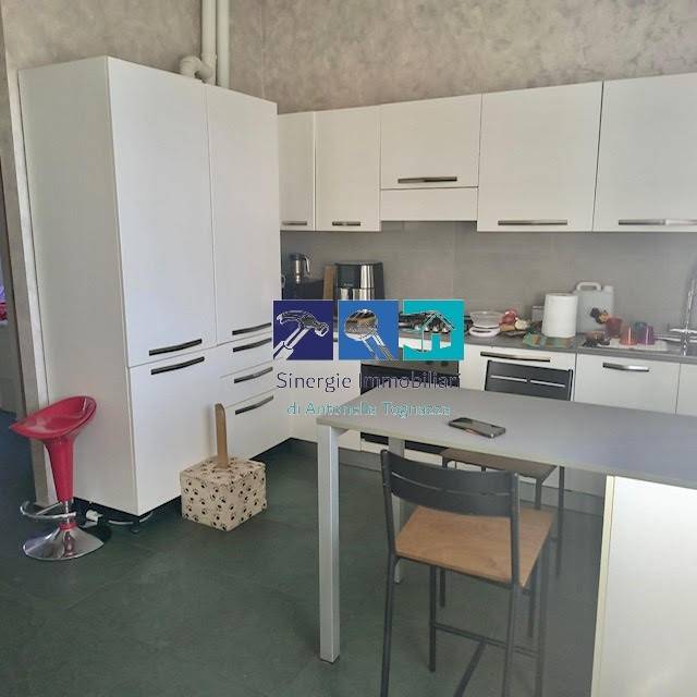 appartamento in vendita ad Ancona in zona Tavernelle