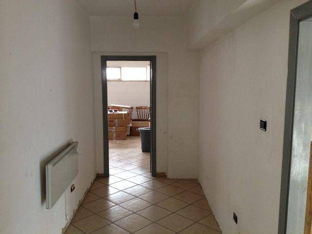 negozio in vendita ad Ancona in zona Piano San Lazzaro