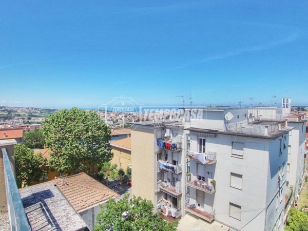 appartamento in vendita ad Ancona in zona Tavernelle