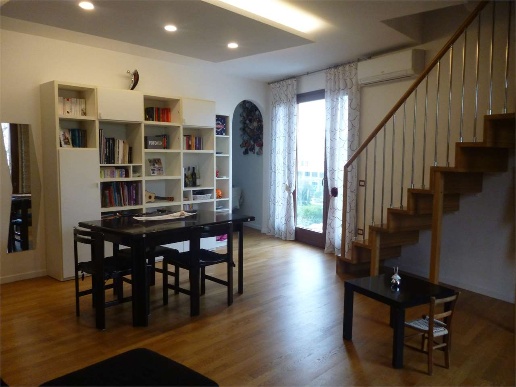 appartamento in vendita ad Ancona in zona Piano San Lazzaro