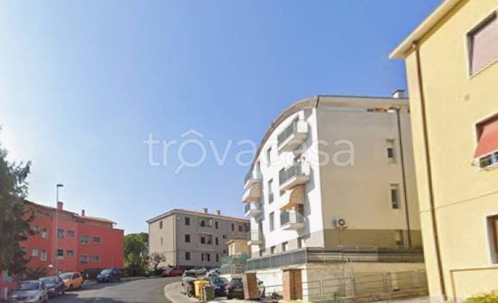 appartamento in vendita ad Ancona in zona Piano San Lazzaro