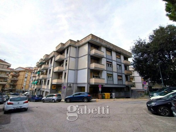 appartamento in vendita ad Ancona in zona Borgo Rodi