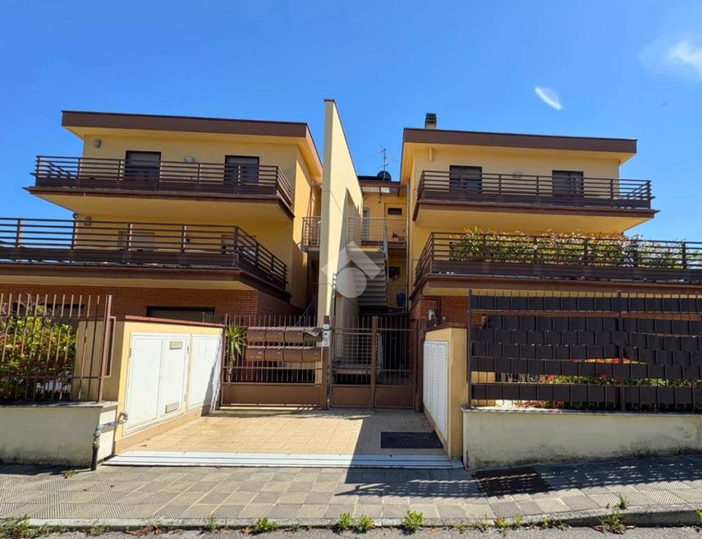 appartamento in vendita ad Ancona in zona Borgo Rodi