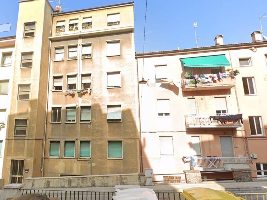 appartamento in vendita ad Ancona in zona Piano San Lazzaro