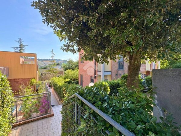 appartamento in vendita ad Ancona in zona Piano San Lazzaro