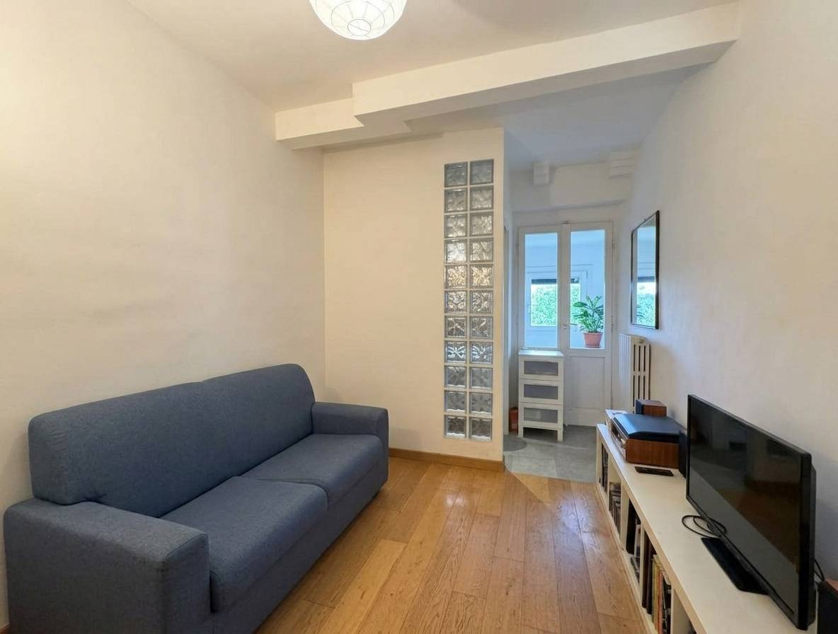 appartamento in vendita ad Ancona in zona Varano