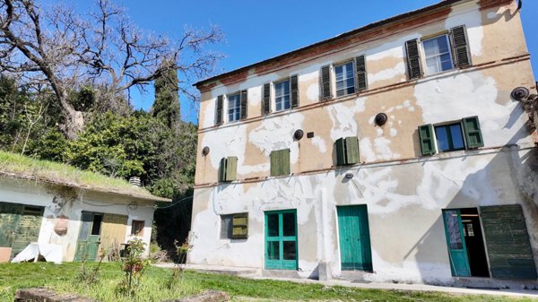 casa indipendente in vendita ad Ancona in zona Casette Di Paterno