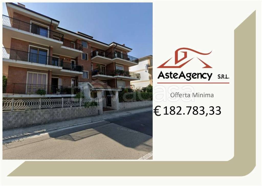 appartamento in vendita ad Ancona in zona Posatora