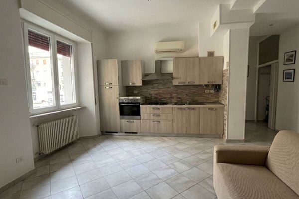 appartamento in vendita ad Ancona in zona Piano San Lazzaro