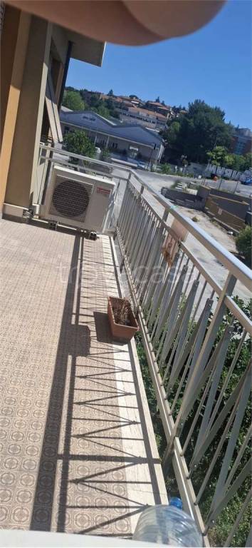 appartamento in vendita ad Ancona in zona Brecce Bianche