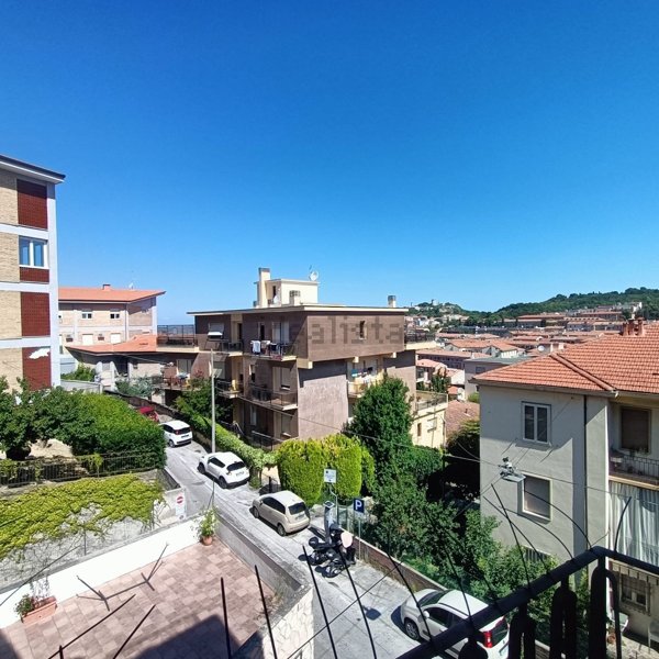appartamento in vendita ad Ancona in zona Borgo Rodi