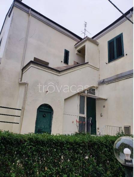 appartamento in vendita ad Ancona in zona Montirozzo