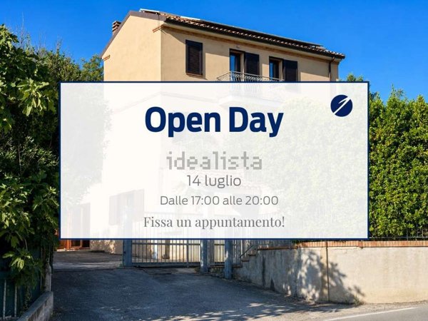 casa semindipendente in vendita ad Ancona in zona Torrette