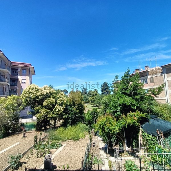 appartamento in vendita ad Ancona in zona Piano San Lazzaro