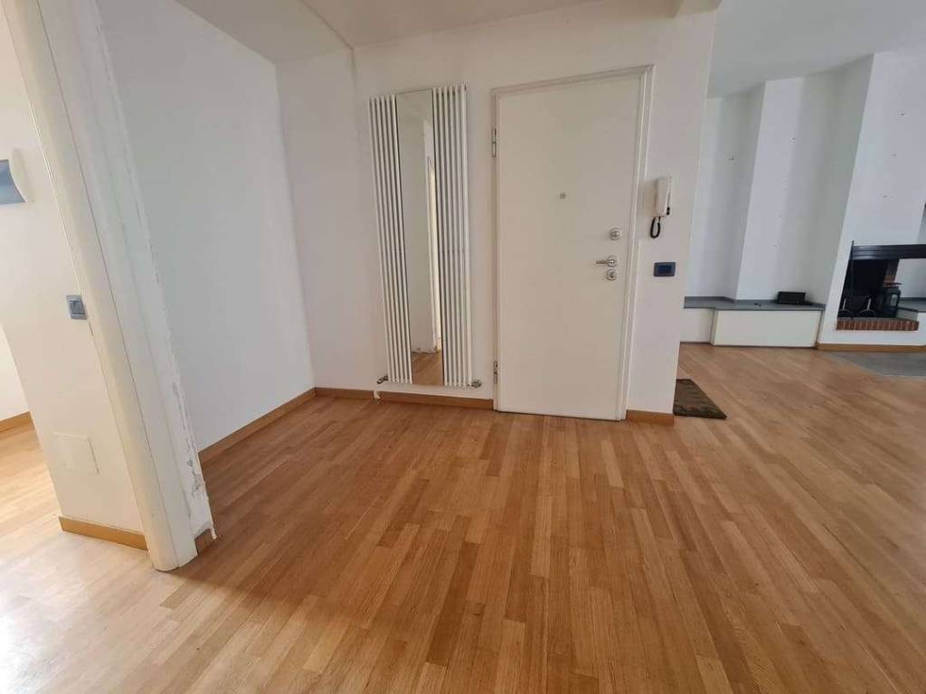 appartamento in vendita ad Ancona in zona Piano San Lazzaro