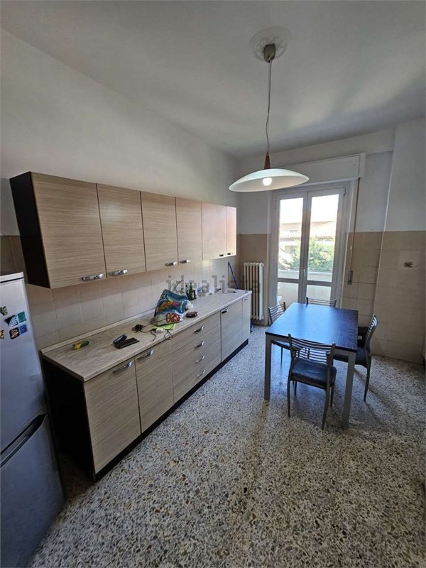 appartamento in vendita ad Ancona in zona Vallemiano
