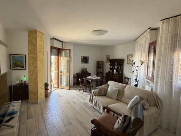 appartamento in vendita ad Ancona in zona Montedago
