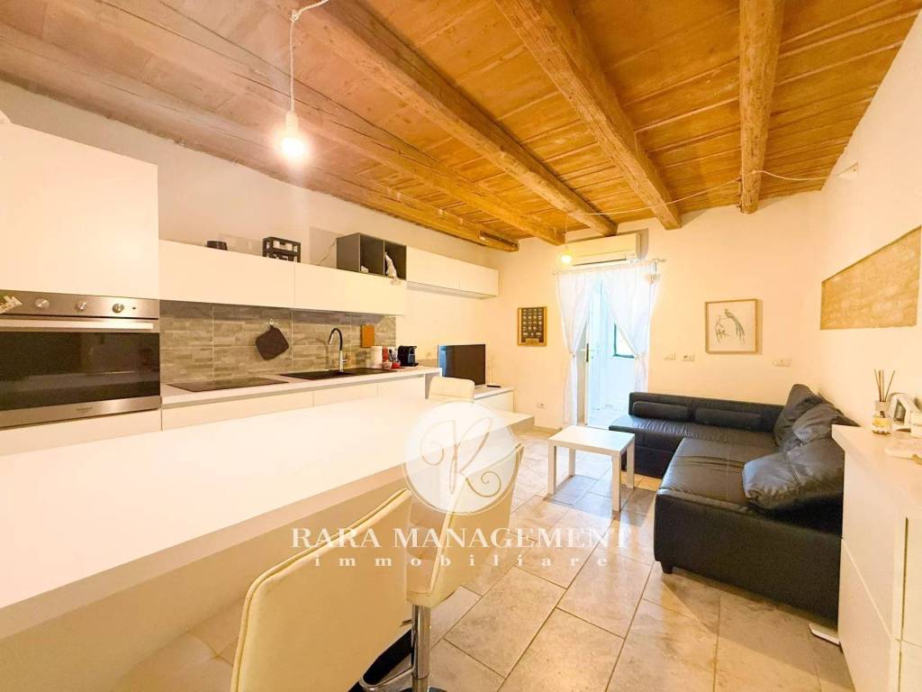 appartamento in vendita ad Ancona in zona Pontelungo