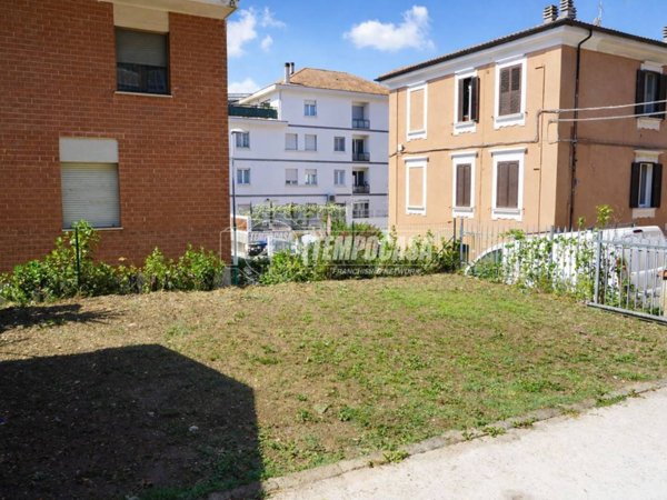 appartamento in vendita ad Ancona in zona Tavernelle