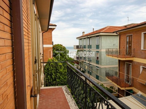 appartamento in vendita ad Ancona in zona Posatora