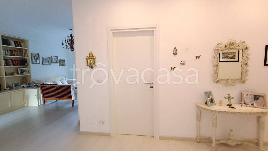 appartamento in vendita ad Ancona in zona Piano San Lazzaro