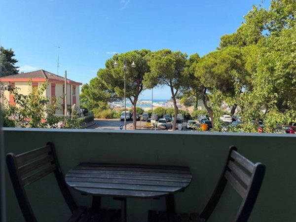 appartamento in vendita ad Ancona in zona Piano San Lazzaro