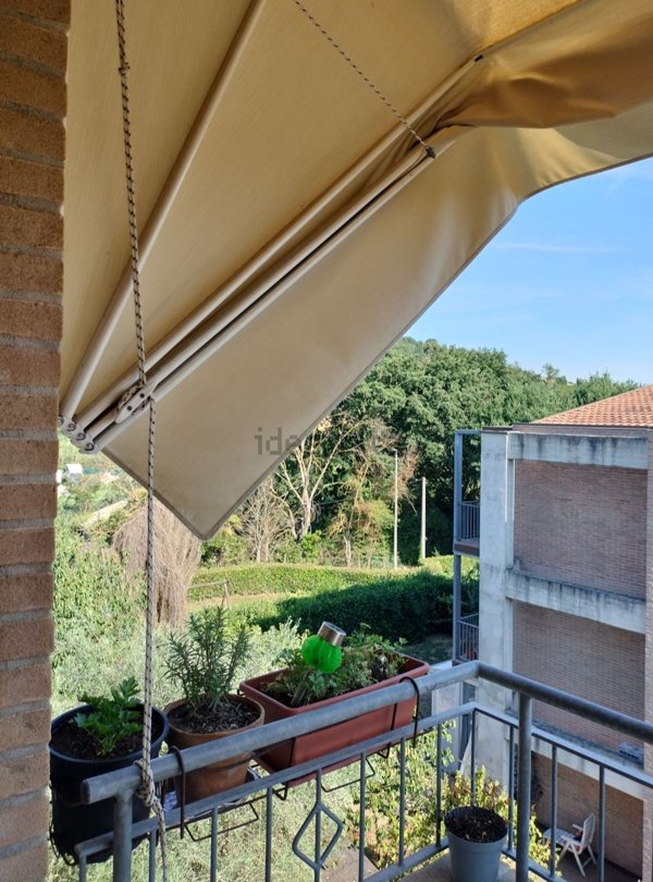 appartamento in vendita ad Ancona in zona Varano