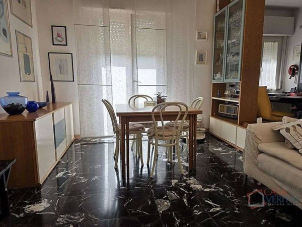 appartamento in vendita ad Ancona in zona Adriatico