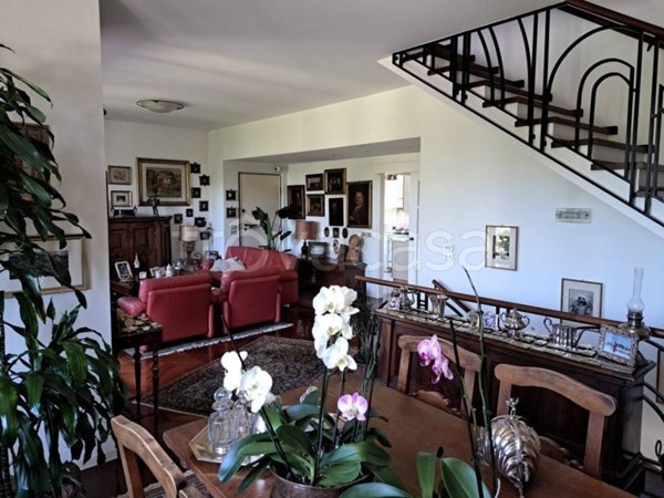 casa indipendente in vendita ad Ancona in zona Pietra La Croce