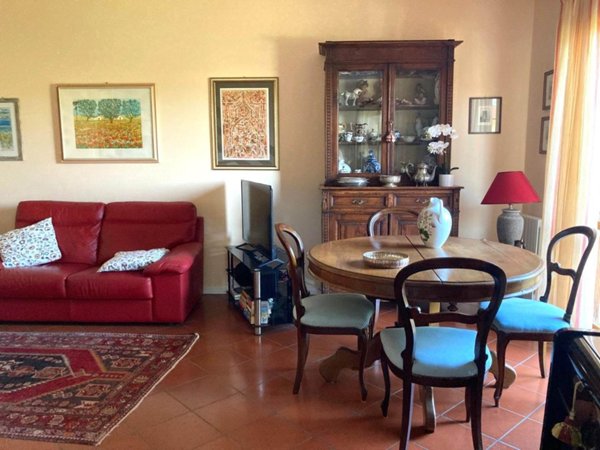 casa indipendente in vendita ad Ancona in zona Ponte Rosso