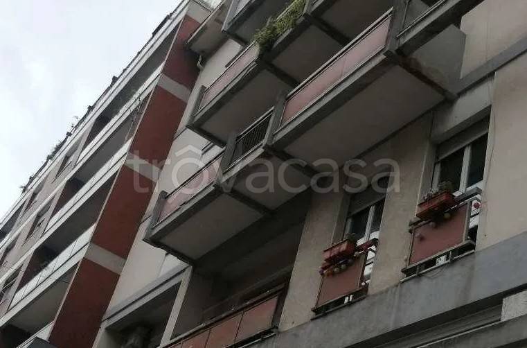 appartamento in vendita ad Ancona in zona Vallemiano