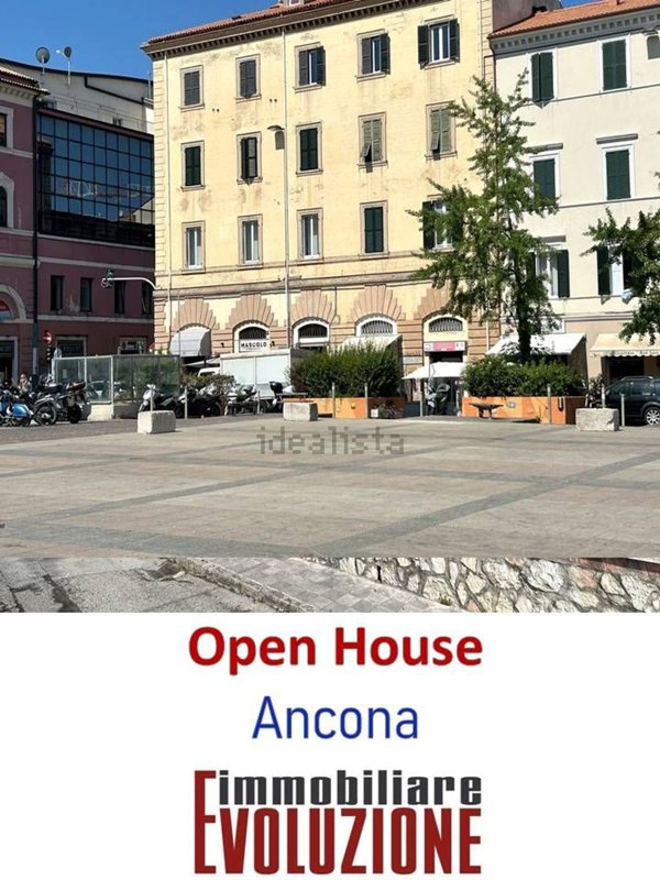appartamento in vendita ad Ancona in zona Centro Storico