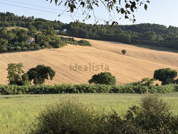 terreno agricolo in vendita ad Ancona in zona Portonovo