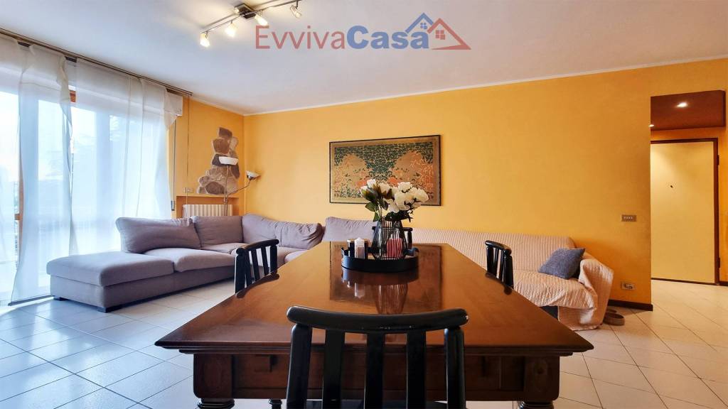 appartamento in vendita ad Ancona in zona Montacuto