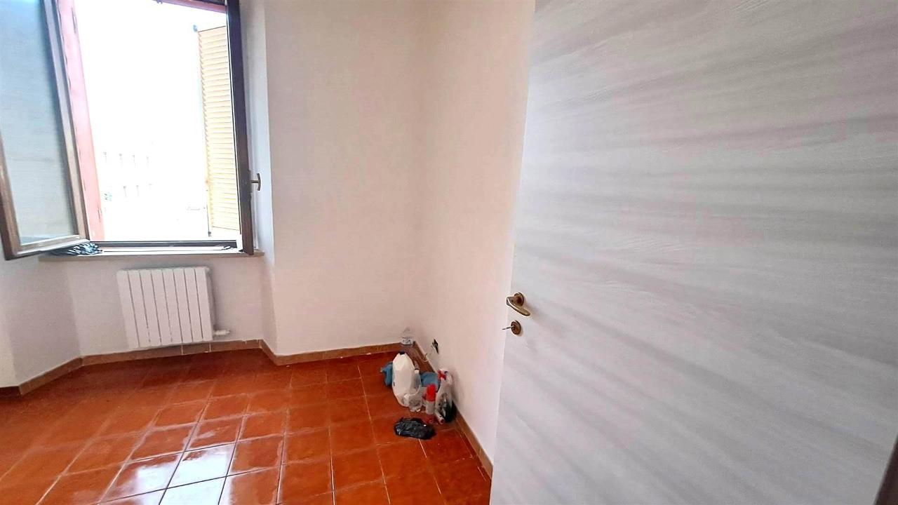 appartamento in vendita ad Ancona in zona Vallemiano