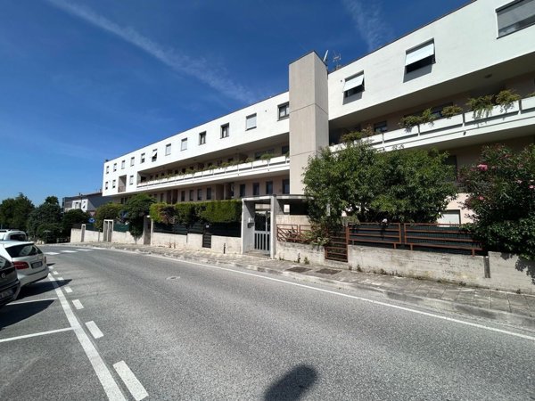appartamento in vendita ad Ancona in zona Tavernelle